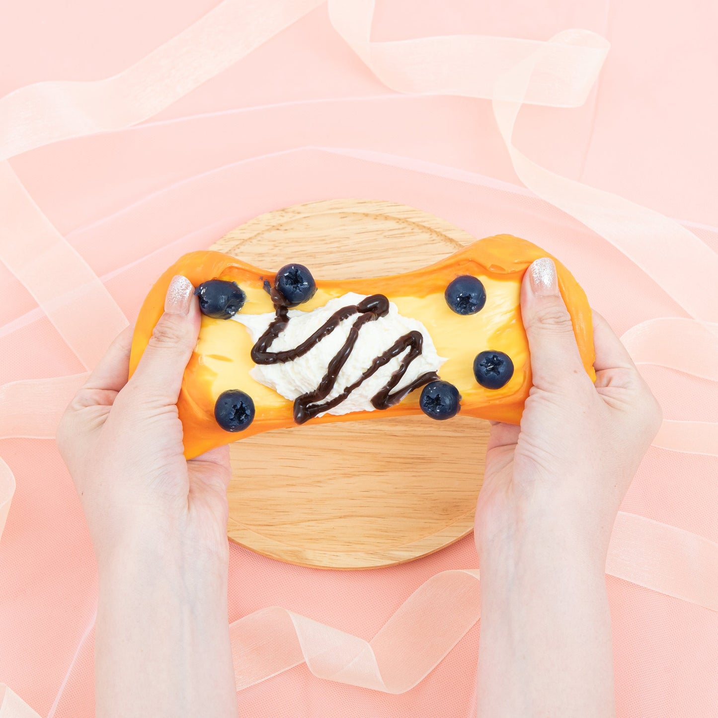 blueberry ice toast（ブルーベリーとアイスのトースト）