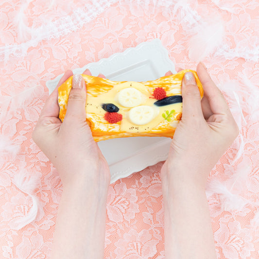 fluits honey toast（たくさんのフルーツのハニートースト）