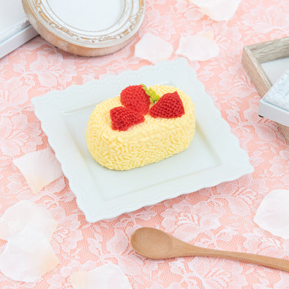 strawberry sponge cake（真っ赤な苺のスポンジケーキ）