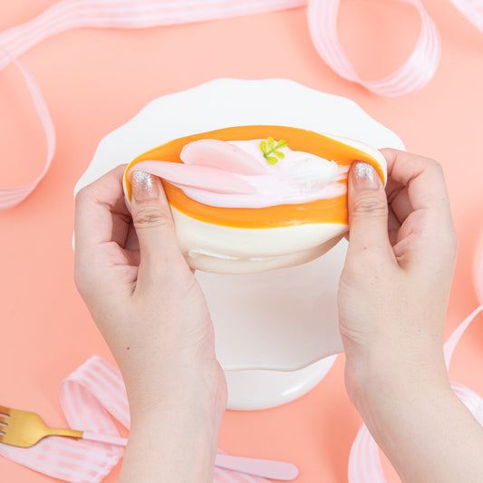 peach cream pancake（桃とクリームのパンケーキ）